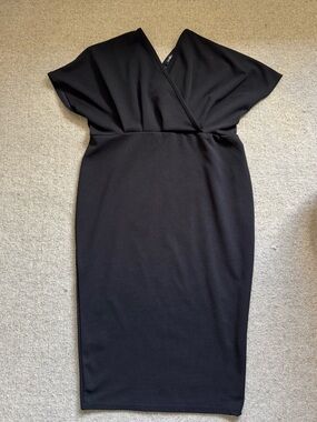 Boohoo Black V-Neck Sheath Dress.